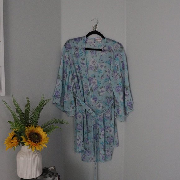 🌏 Sheer Floral Wrap Robe – Size S - Picture 6 of 10